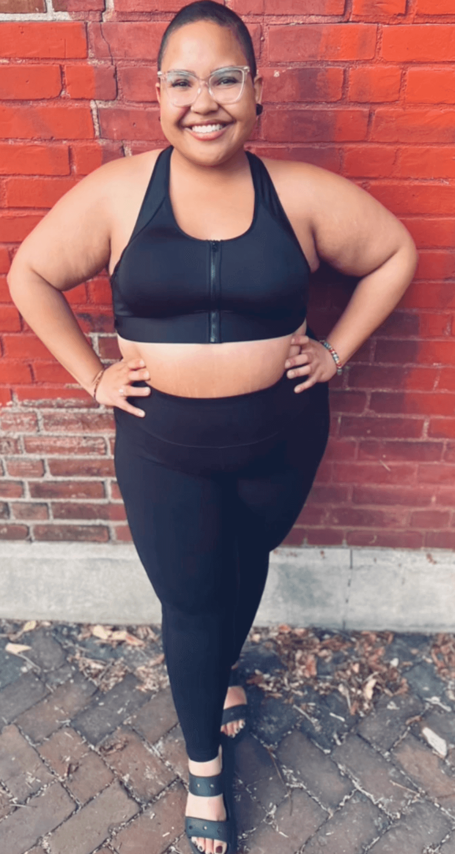 Meadow Hero Wireless Front-Zip Sports Bra – Black
