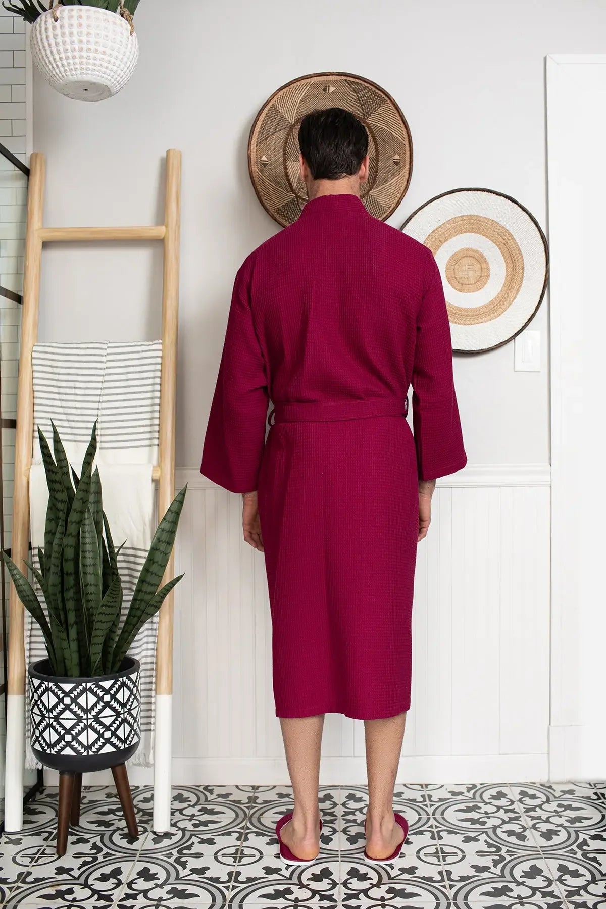 Lotus Linen Men's Lightweight Waffle Bathrobe – Kimono Collar