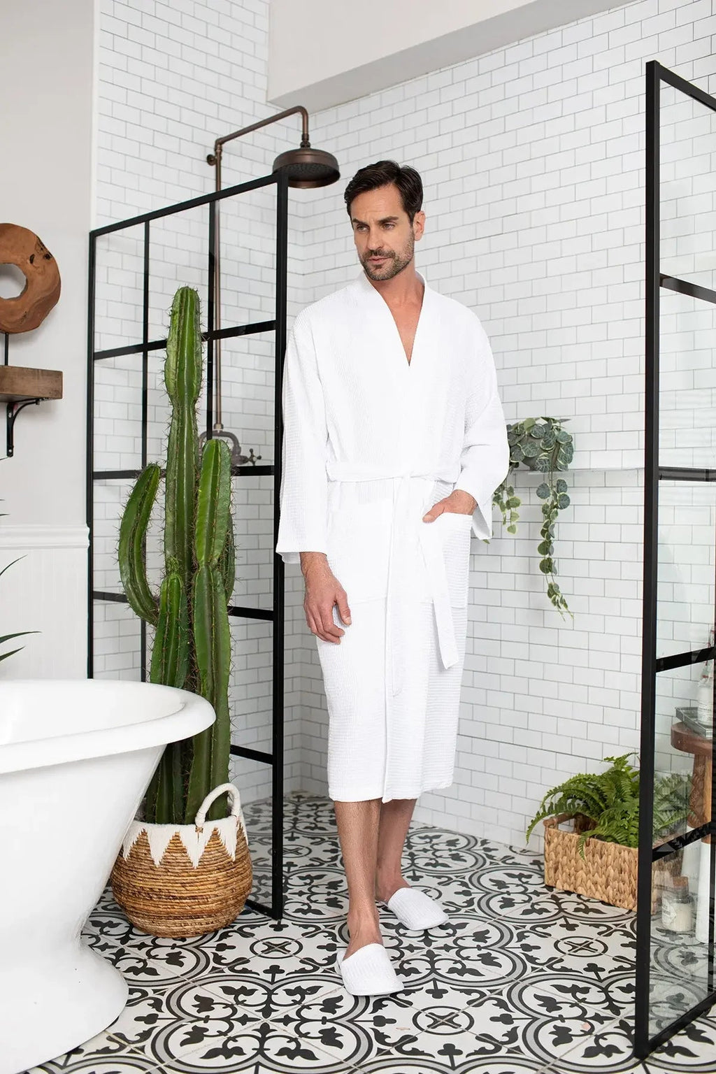 Lotus Linen Men's Lightweight Waffle Bathrobe – Kimono Collar